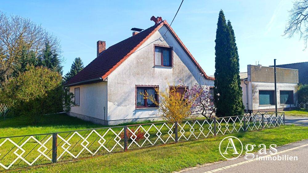 zwei vermietete Einfamilienhäuser mit Sonnen-Garten in Golßen / OT Gersdorf – mit Sanierungsbedarf, 15938 Golßen