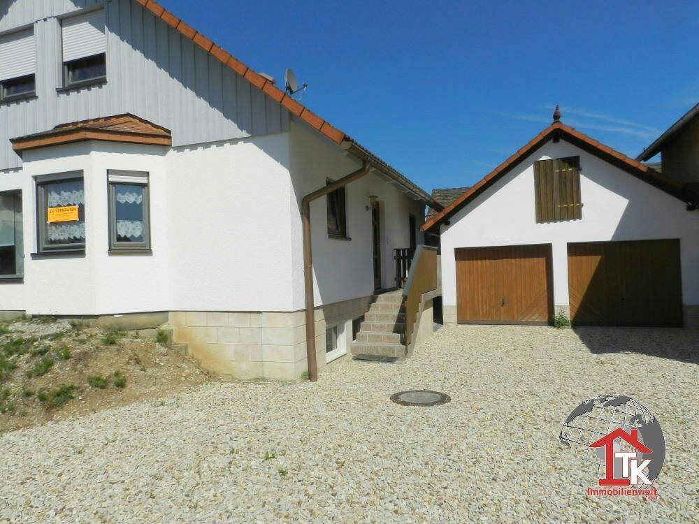 Einfamilienhaus mit Doppelgarage in Altendorf Nähe Bamberg, 96146 Altendorf