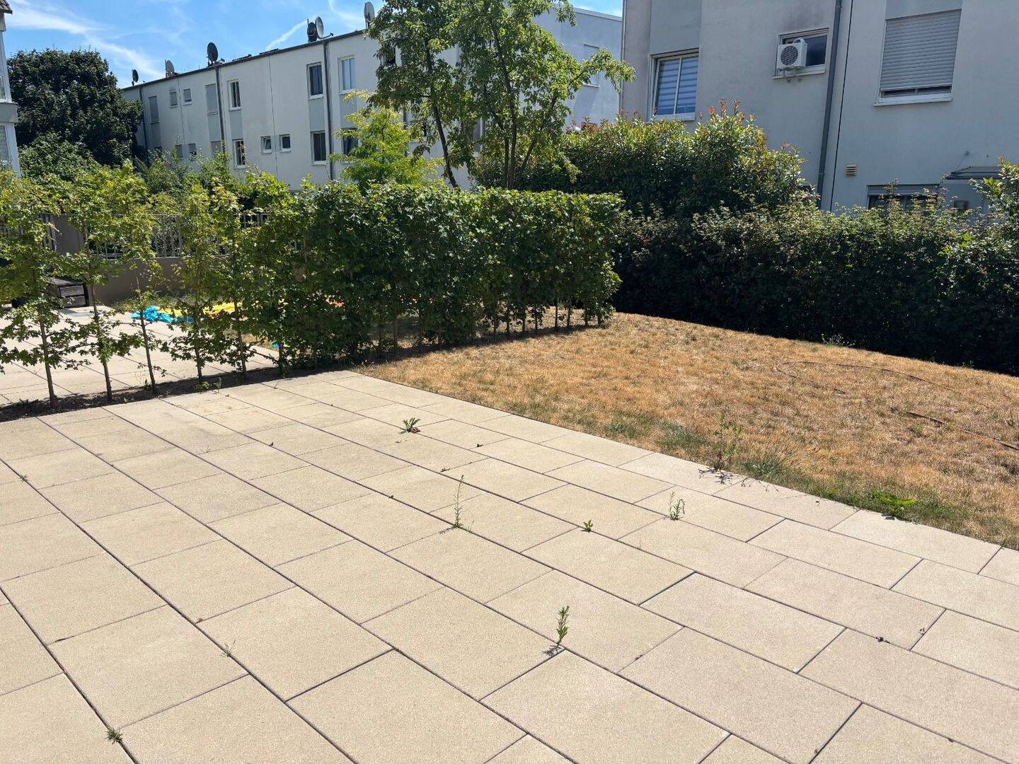 Große Terrasse: Schöne 3-Zimmer-Erdgeschosswohnung mit Gartenanteil im Neubau, 65197 Wiesbaden (Biebrich Dotzheim Wiesbaden)