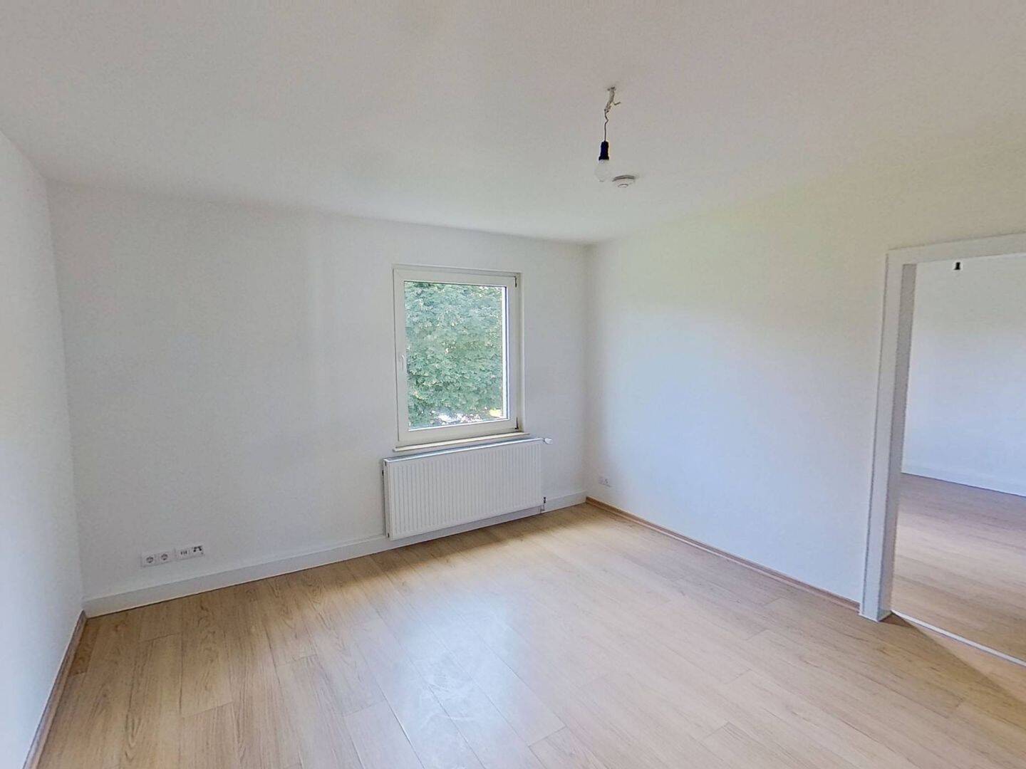 Sanierte 3-Zimmer-Wohnung mit modernem Tageslichtbad in Minden-Dankersen, 32423 Minden