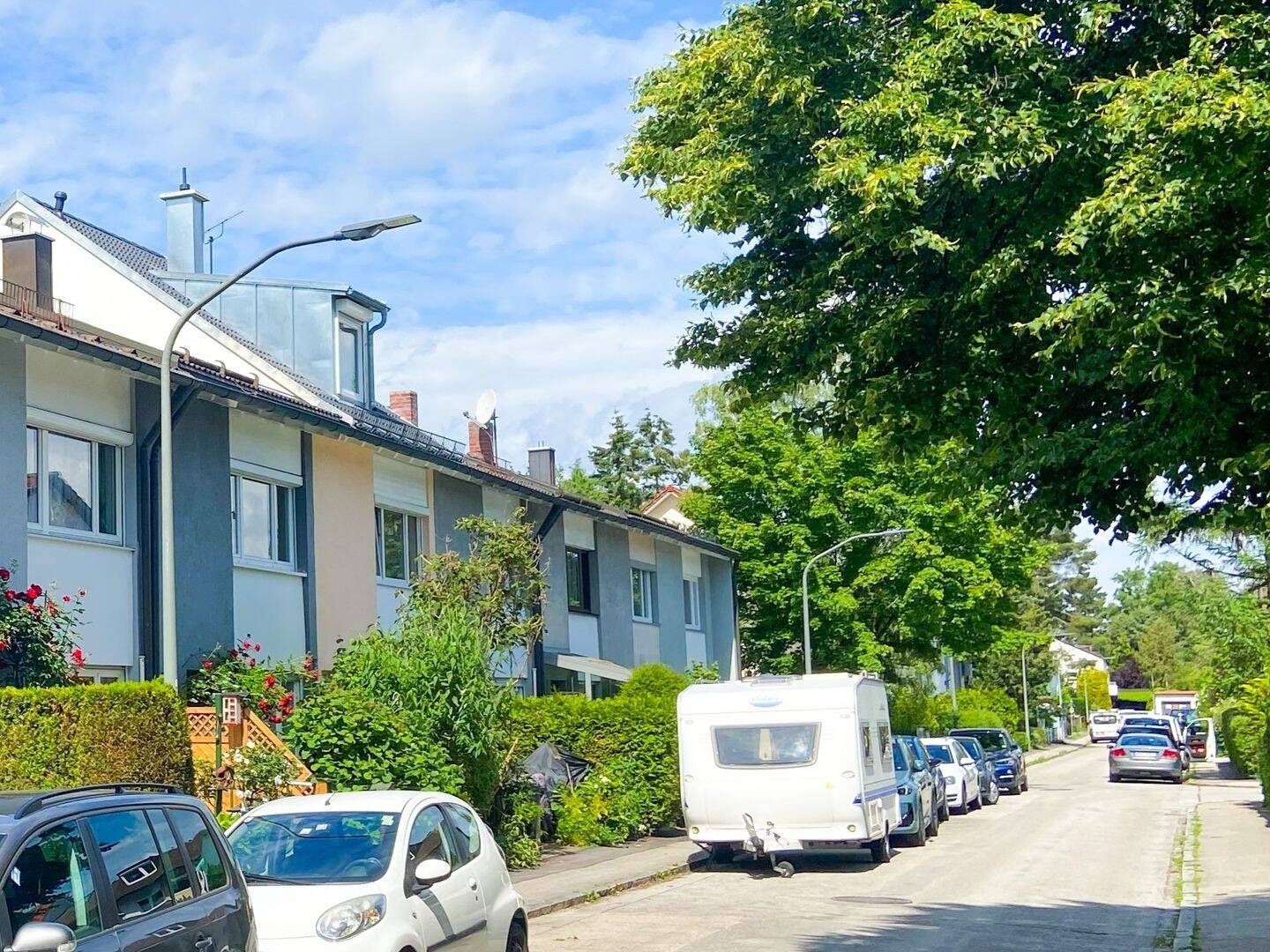 Perlenkette – Gemütliches Reihenmittel mit Südausrichtung und eigenem Garten in Pasing, 81243 München (Aubing-Lochhausen-Langwied Pasing-Obermenzing)