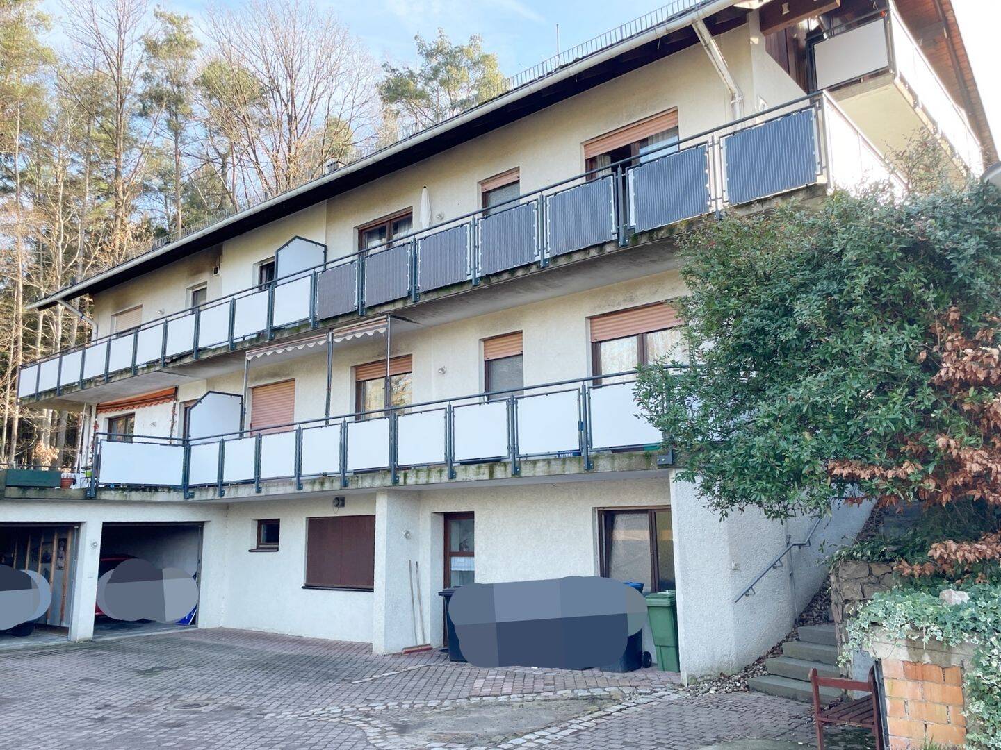 **2-Zimmer-Wohnung mit Balkon unterm Dach** im Herrenwäldchen, 64753 Brombachtal
