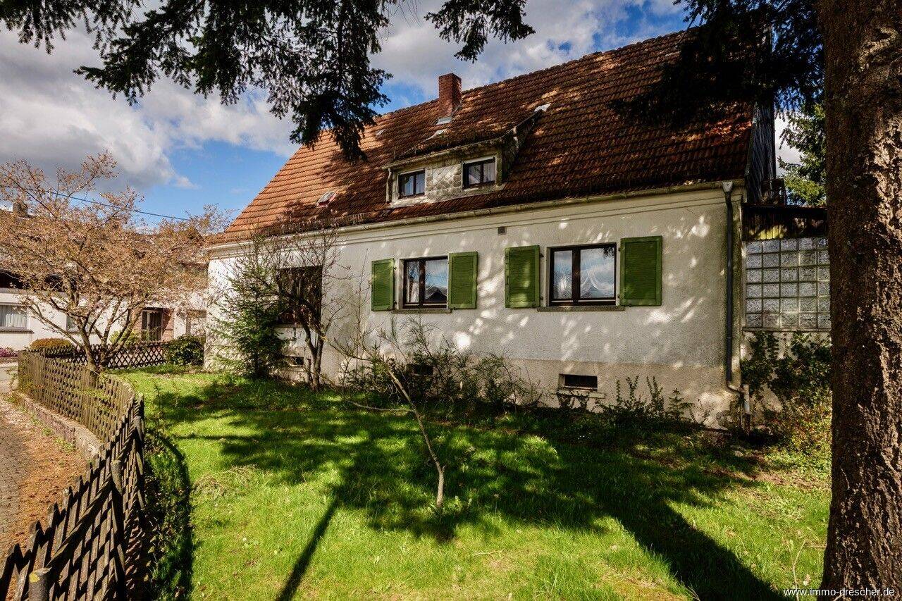 Tolles Einfamilienhaus mit gehobener Ausstattung und großem Grundstück., 66589 Merchweiler