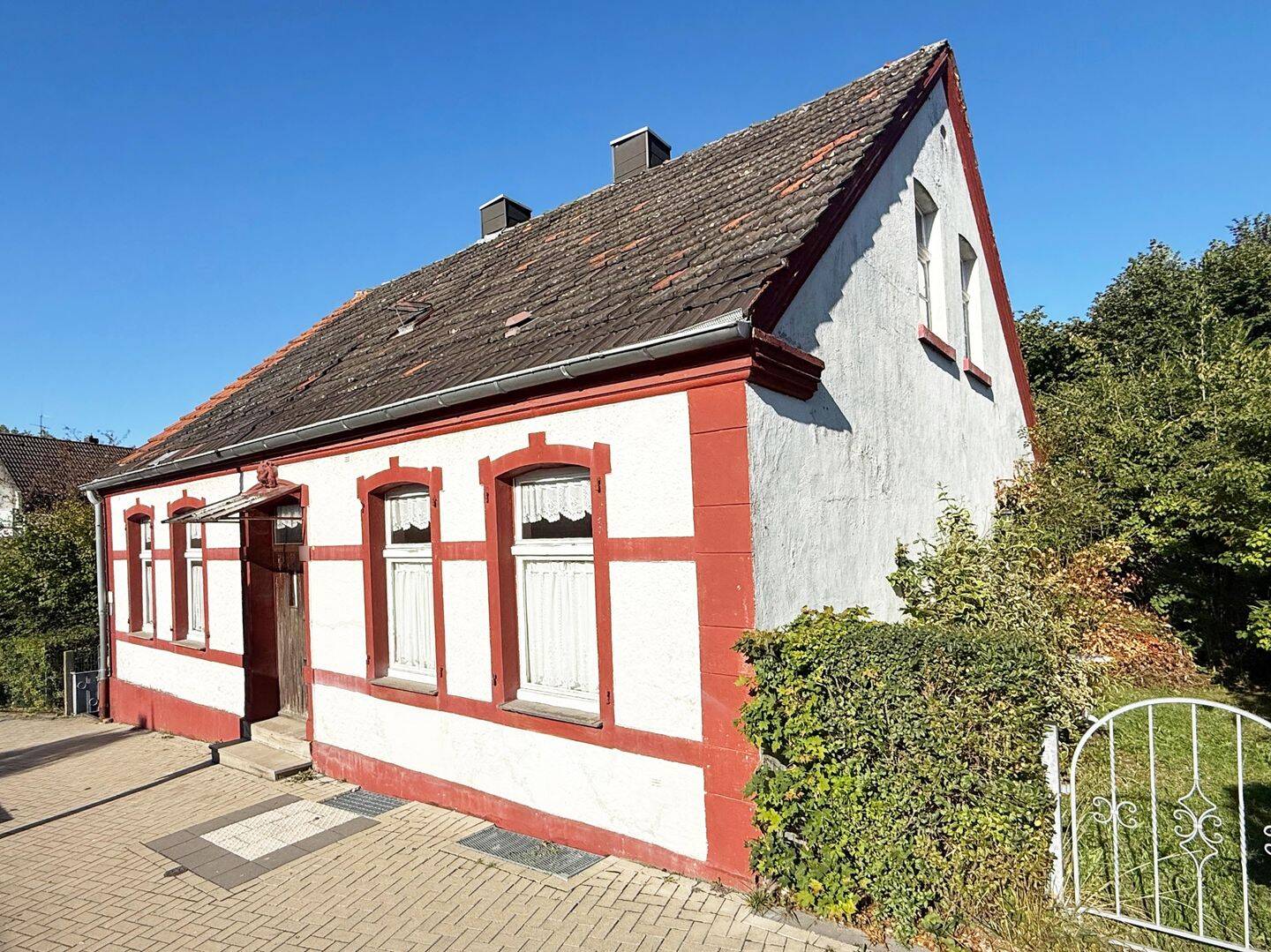 Historisches Haus mit Potenzialgrundstück in Wiemelhausen, 44799 Bochum (Altenbochum Querenburg Weitmar Wiemelhausen)