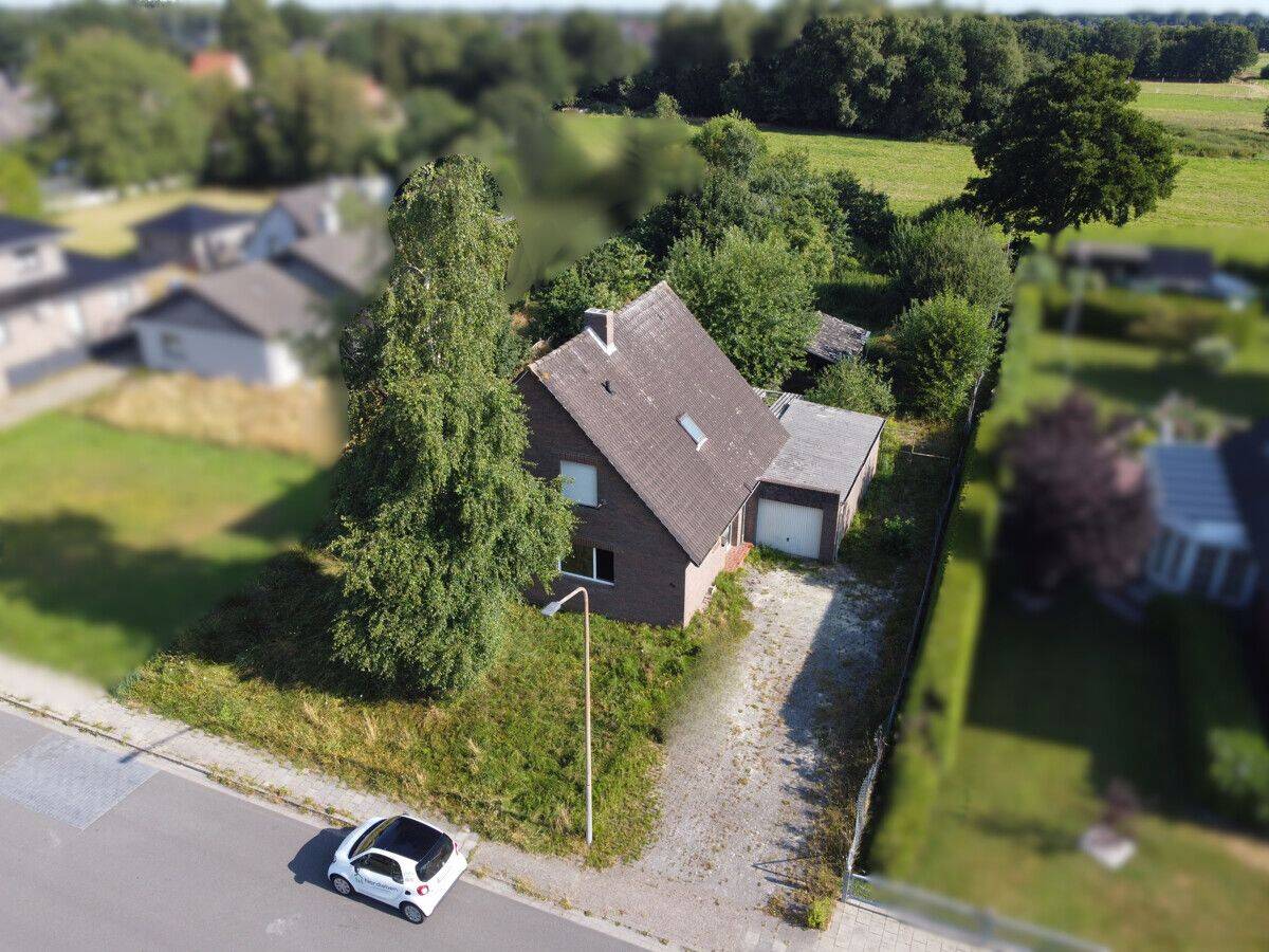 Projekt mit Zukunft: Freistehendes Haus für Bastler & Investoren (Potenzial für 2 Parteien), 26842 Ostrhauderfehn