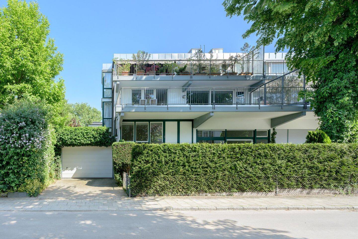 TOP-Lage im Herzogpark: Großzügige 6-Zimmer-Gartenwohnung, 81925 München (Bogenhausen)