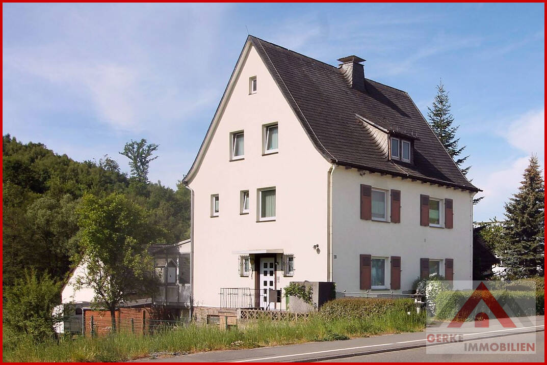 Zweifamilienhaus auf großem Grundstück, 59909 Bestwig