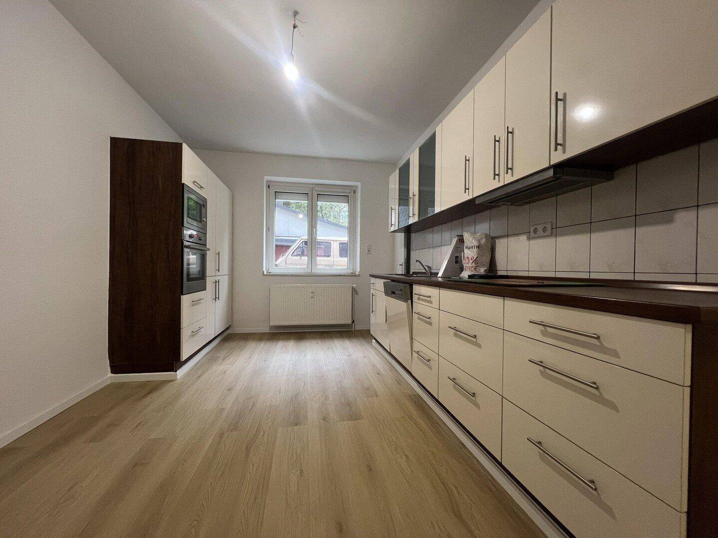 Renovierte 55 m² Erdgeschosswohnung mit Garten, 45257 Essen (Byfang Fischlaken Kupferdreh)