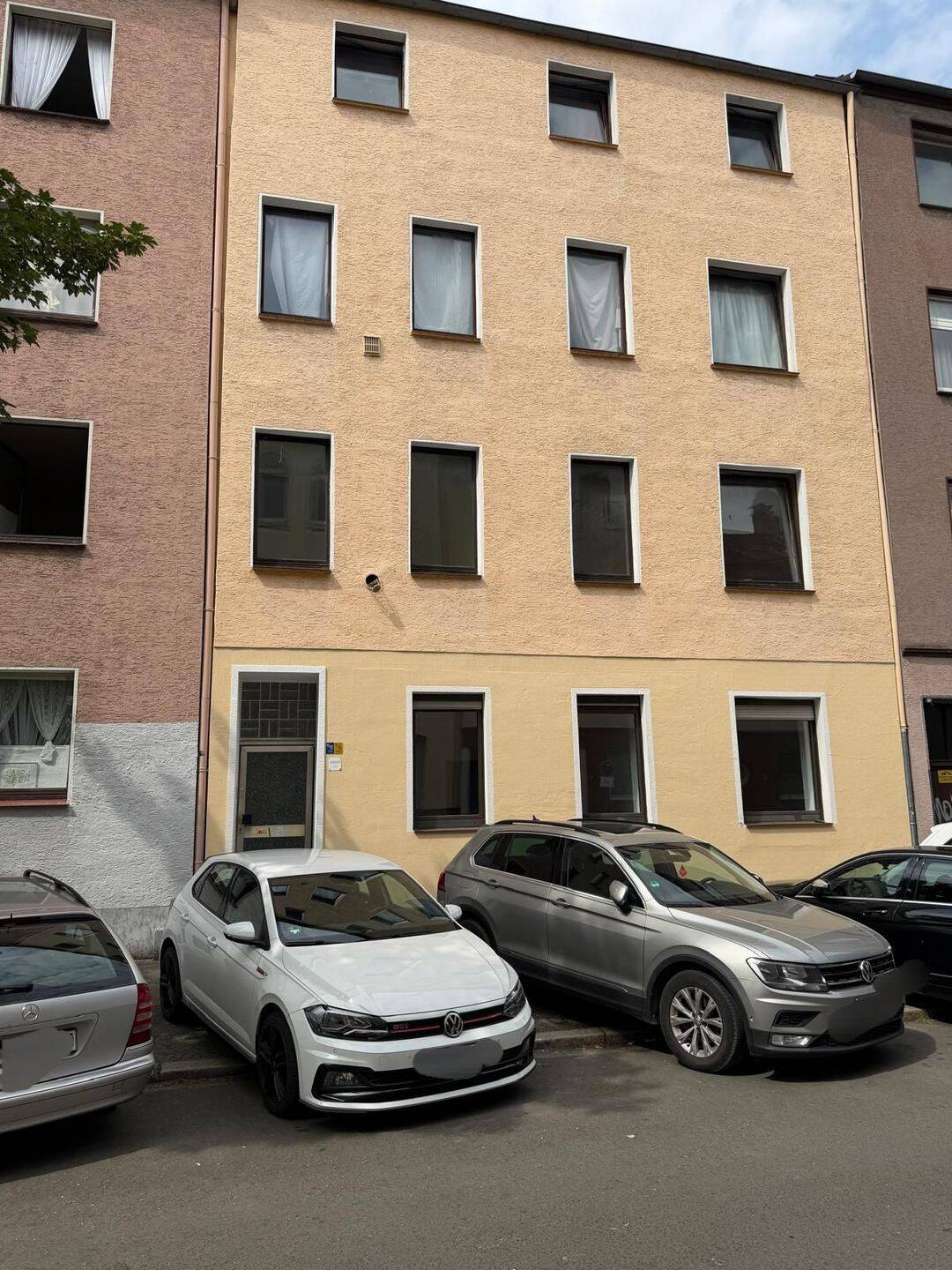 Mehrfamilienhaus mit 4 Wohneinheiten und Hinterhaus in zentraler Lage in Dortmund Mitte/ Nord, 44145 Dortmund (Lindenhorst Mitte)