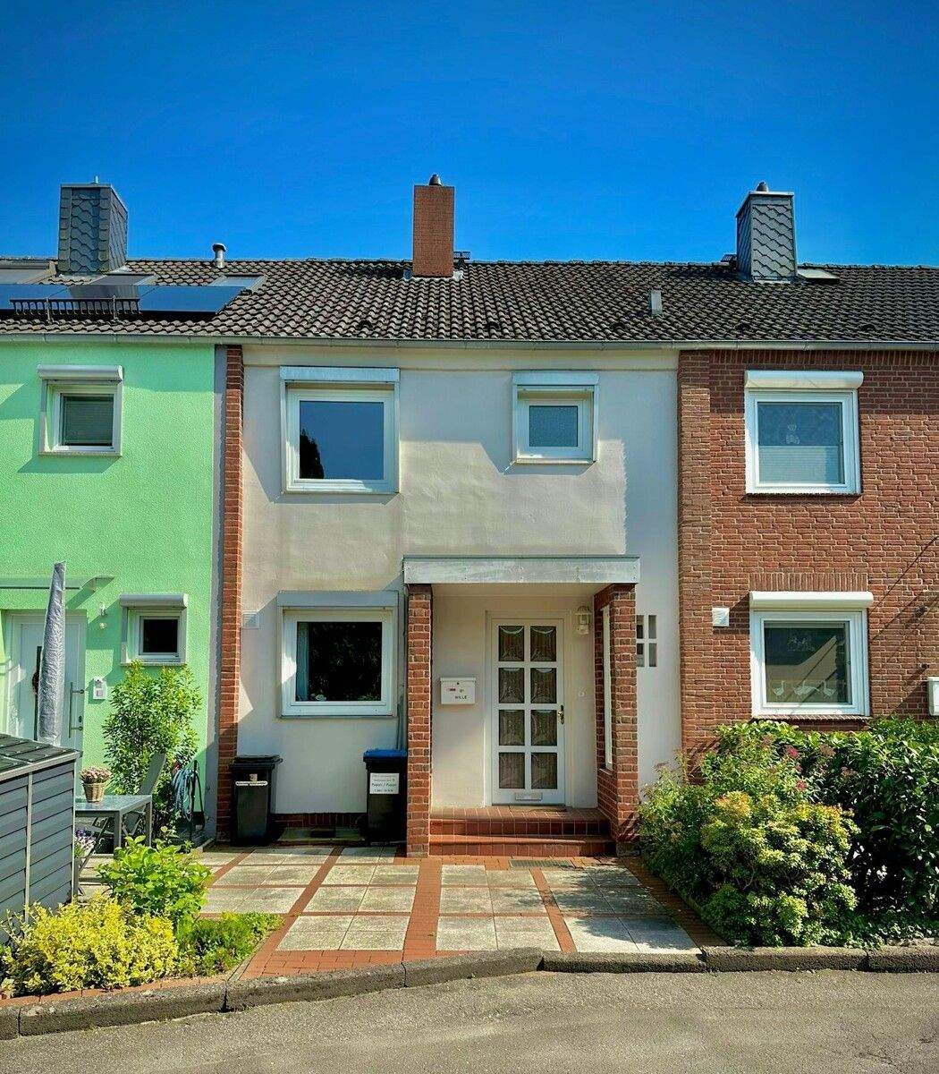 Reihenhaus in ruhiger Lage mit guter Nachbarschaft, 23556 Lübeck (Buntekuh Sankt Lorenz Nord Sankt Lorenz Süd)