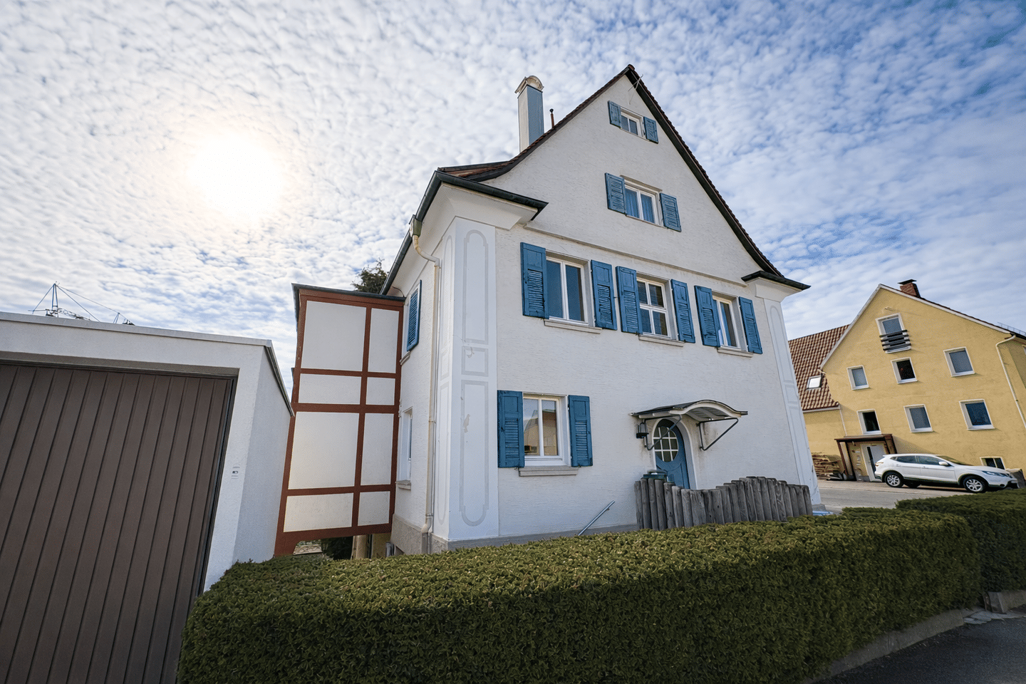 Attraktives Mehrfamilienhaus mit großem Garten und Entwicklungspotenzial, 78647 Trossingen