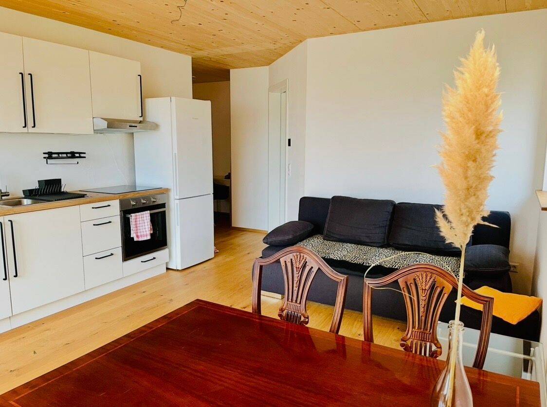 Charmante, hochwertige 2 Zi Wohnung mit Süd-Ost Terrasse und kleinem Garten, 72072 Tübingen