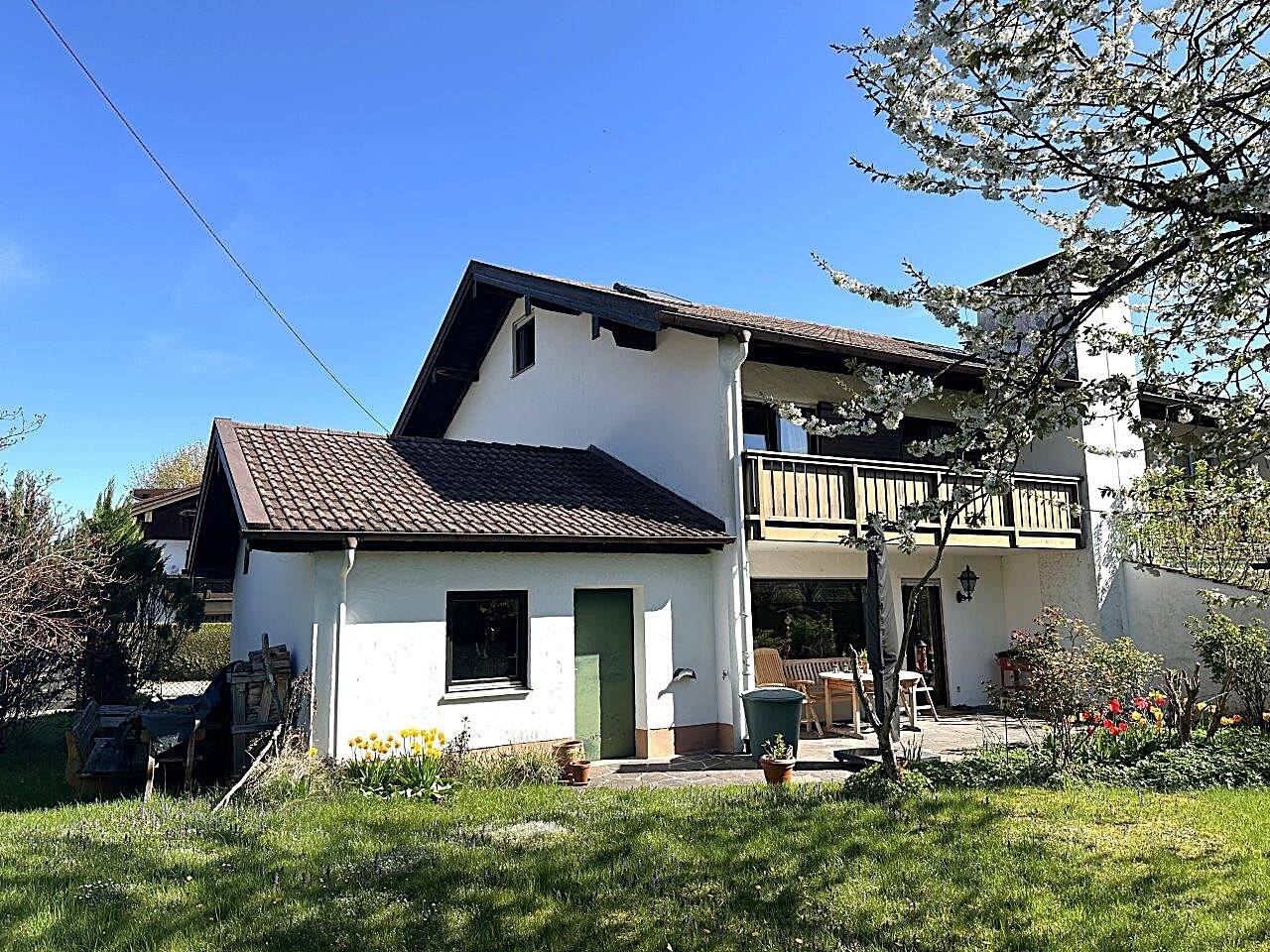Charmante & helle DHH in Prien a. Chiemsee, 83209 Prien a. Chiemsee (Prien)