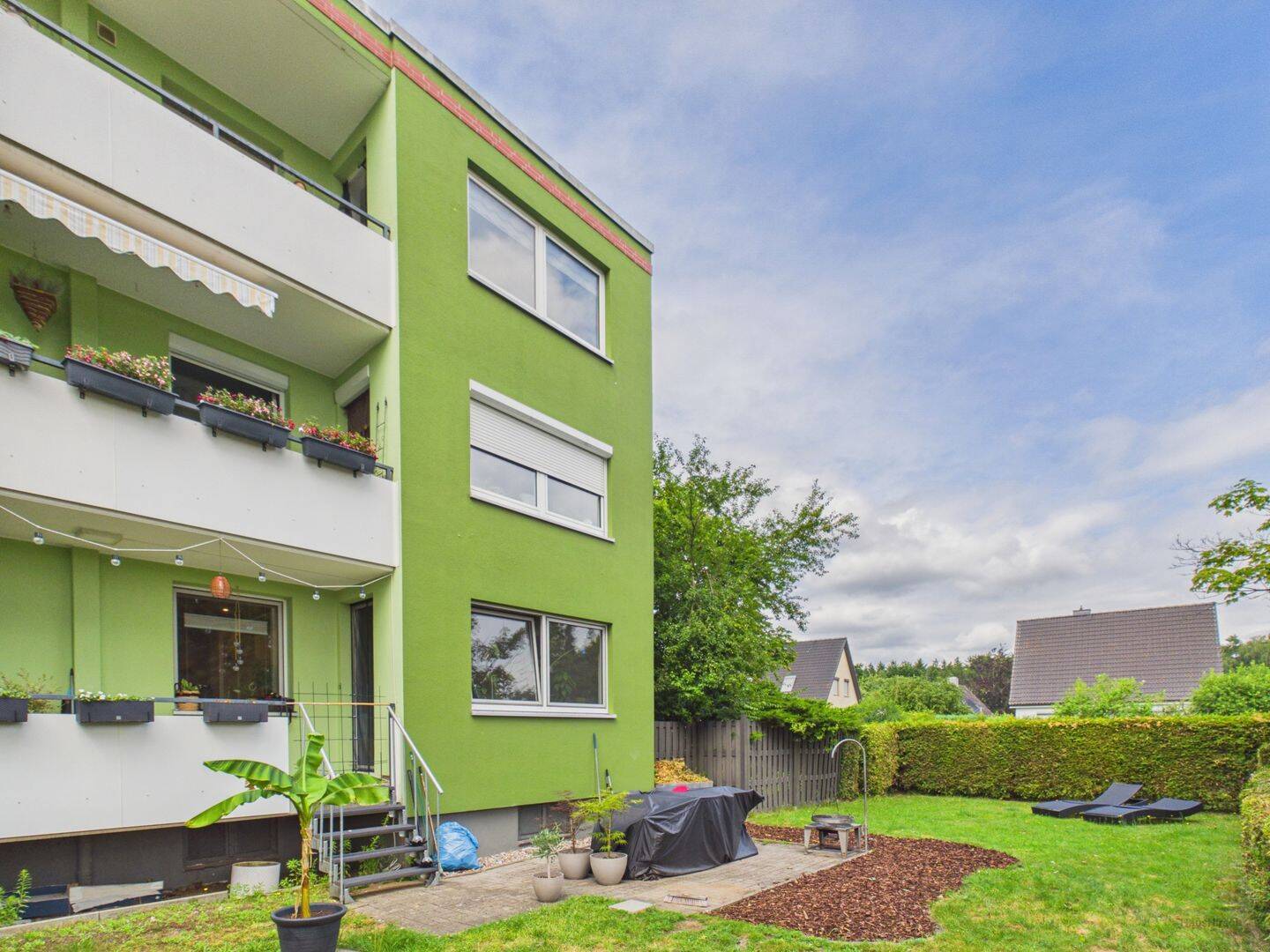 Ruhiges und grünes Wohnen mit Balkon und Garten, 25436 Uetersen