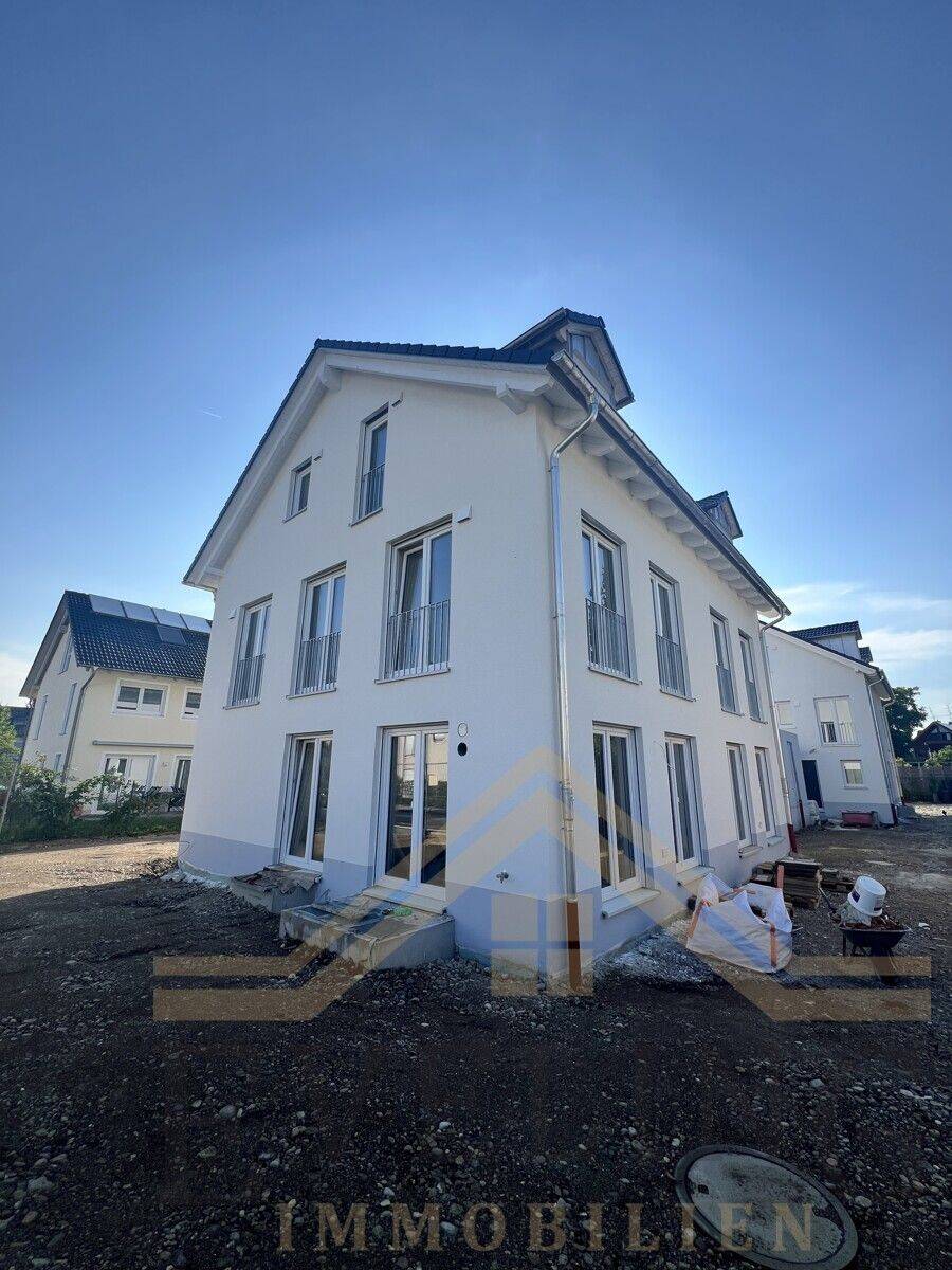 Wunderschöne Neubau-Doppelhaushälfte im beliebten Neukeferloh-Grasbrunn bei München! Haus A, 85630 Grasbrunn