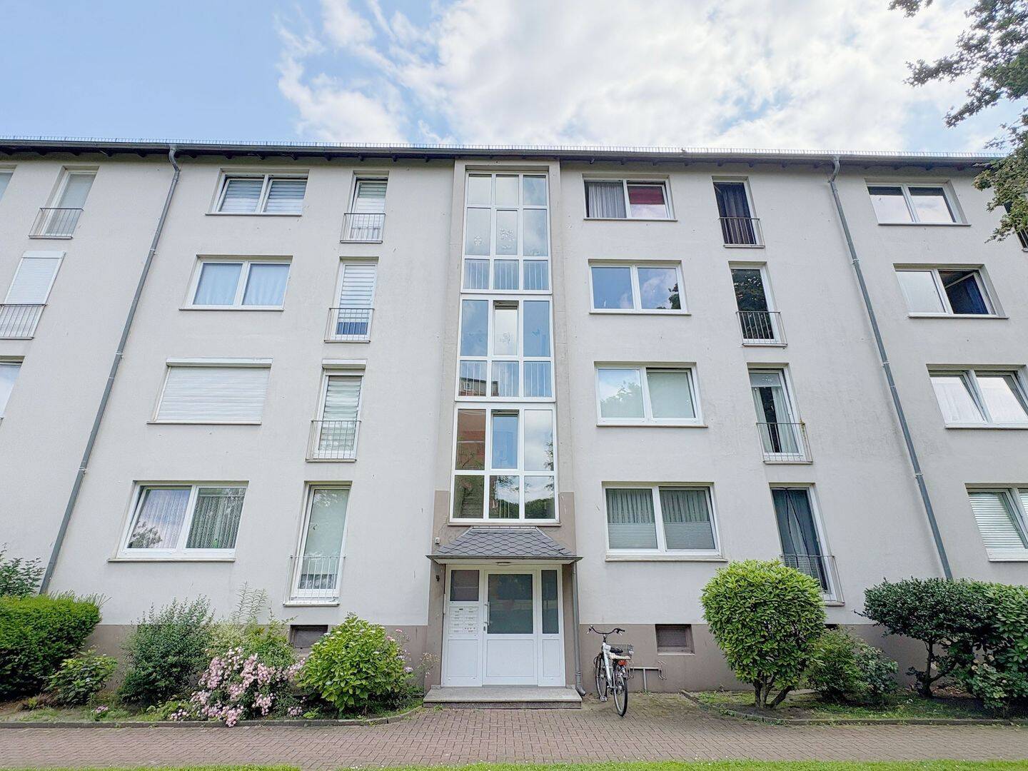 Charmante 3-Zimmer-Eigentumswohnung mit Balkon und Einbauküche, 28832 Achim