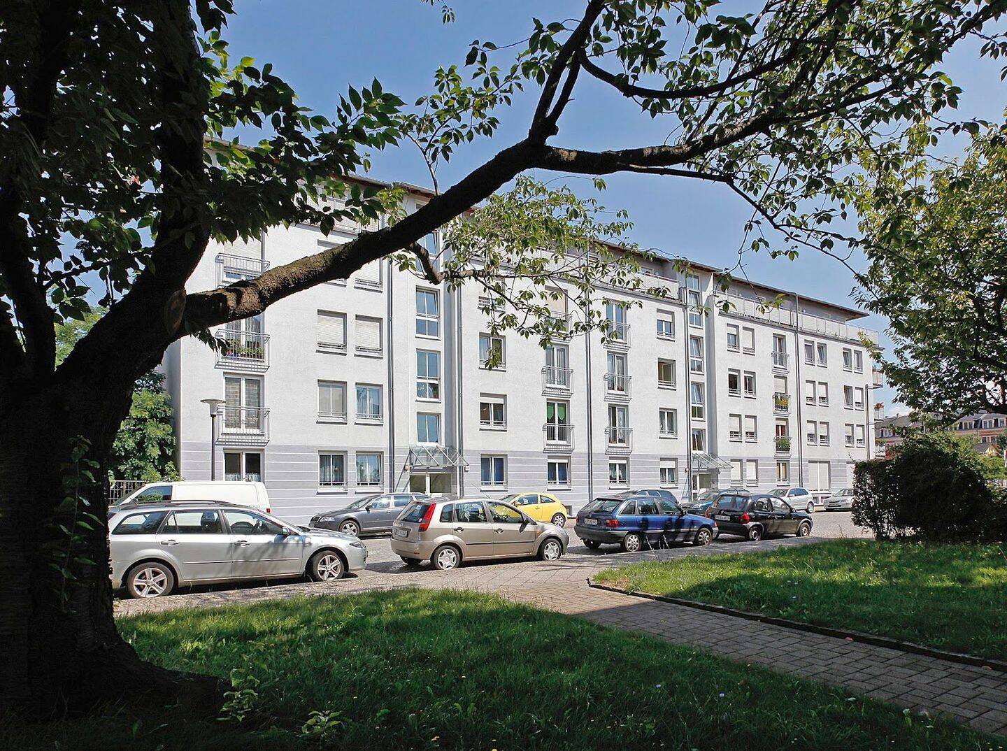 Praktische 1-Zimmer-Wohnung mit großem Wohnbereich., 1139 Dresden (Kaditz Mickten Pieschen-Süd Trachau)