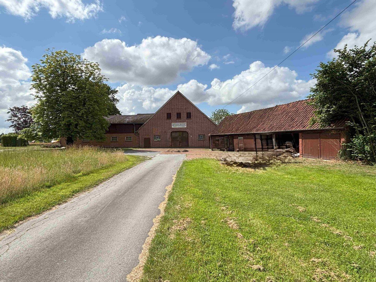 Ein-/Zweifamilienhaus in Stemwede, 32351 Stemwede