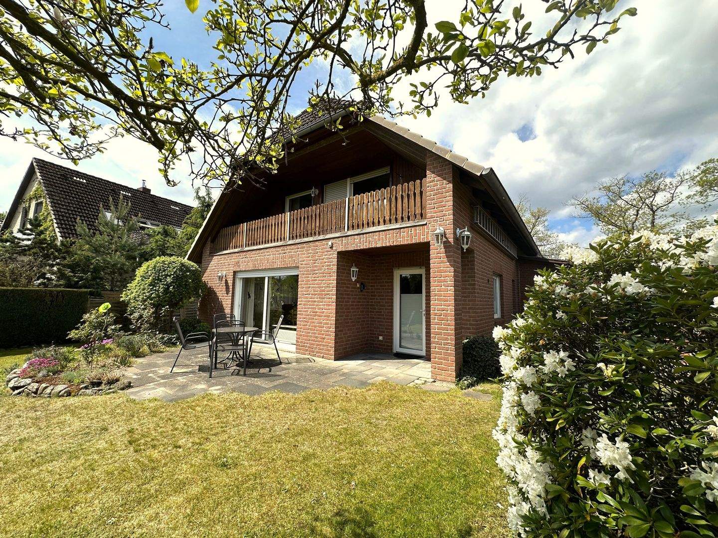 Einfamilienhaus mit zusätzlicher vermieteter Wohneinheit, 29553 Bienenbüttel
