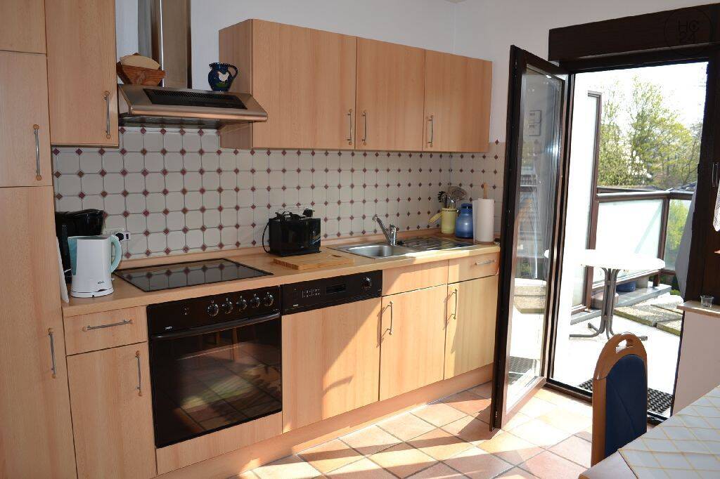 Ruhige Lage mit Terrasse – möbliert – in Flughafennähe, 51143 Köln (Porz Langel Zündorf)