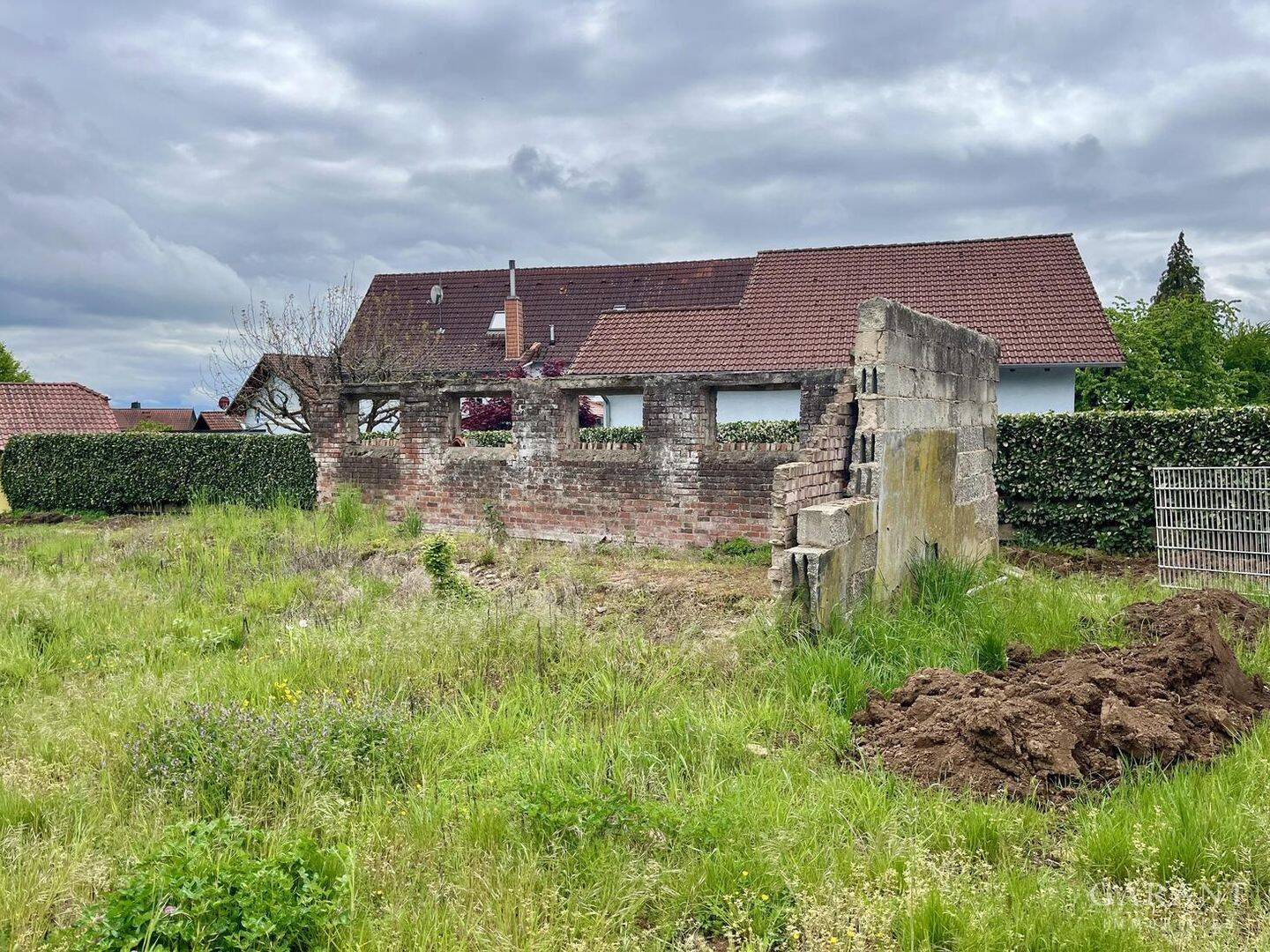 *** Wo Geschichte auf Rendite trifft – voll erschlossenes Grundstück- Birstein-OT***, 63633 Birstein