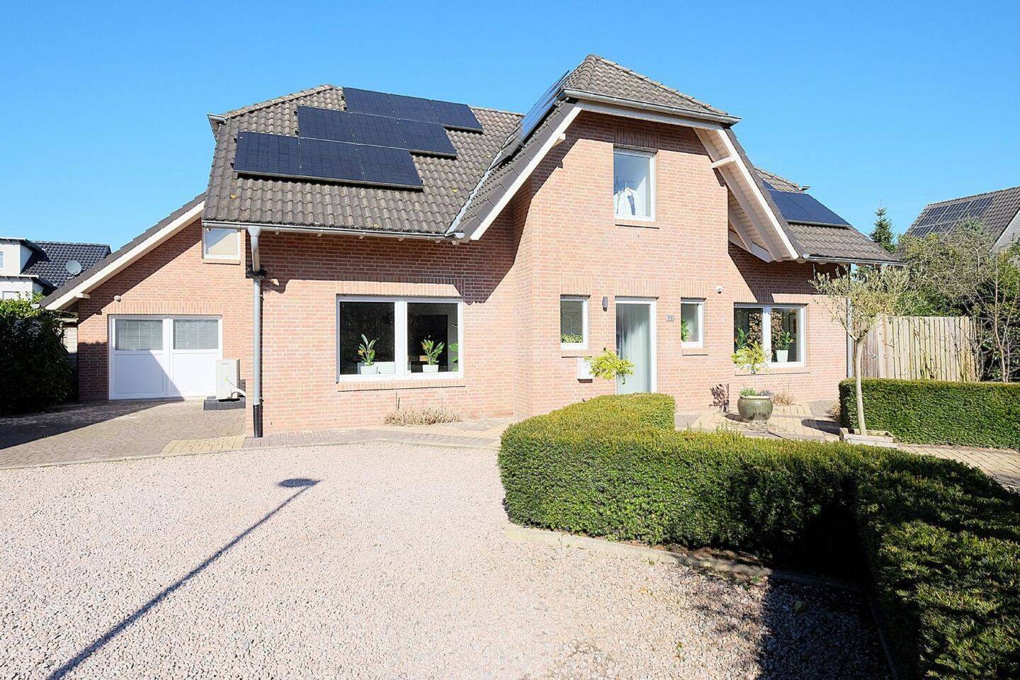 Gepflegtes Einfamilienhaus von 2003 mit Garage in ruhiger Wohnlage, 47559 Kranenburg
