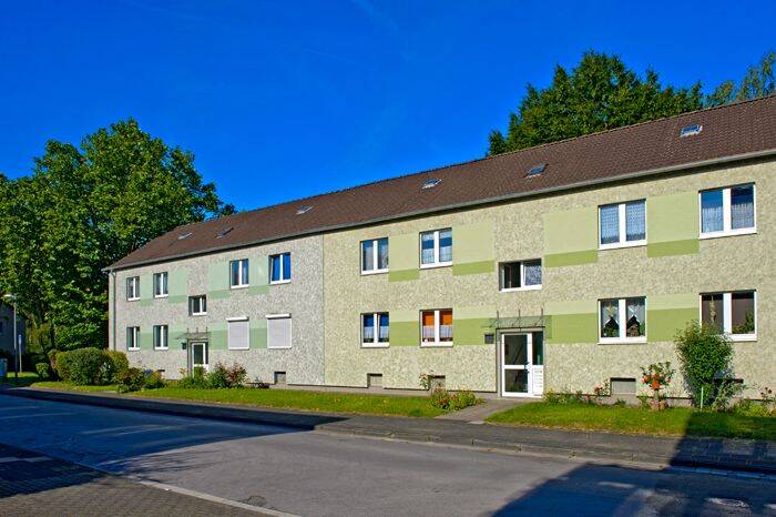 3-Zimmer Wohnung in Hochlarmark mit Balkon ab 2!! Personen // WBS ab 55 m², 45661 Recklinghausen