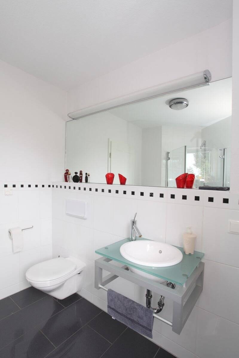Individuelles Mehrfamilienhaus in Hirschau – Ihr Traumhaus mit allkauf Service und Flexibilität, 92242 Hirschau