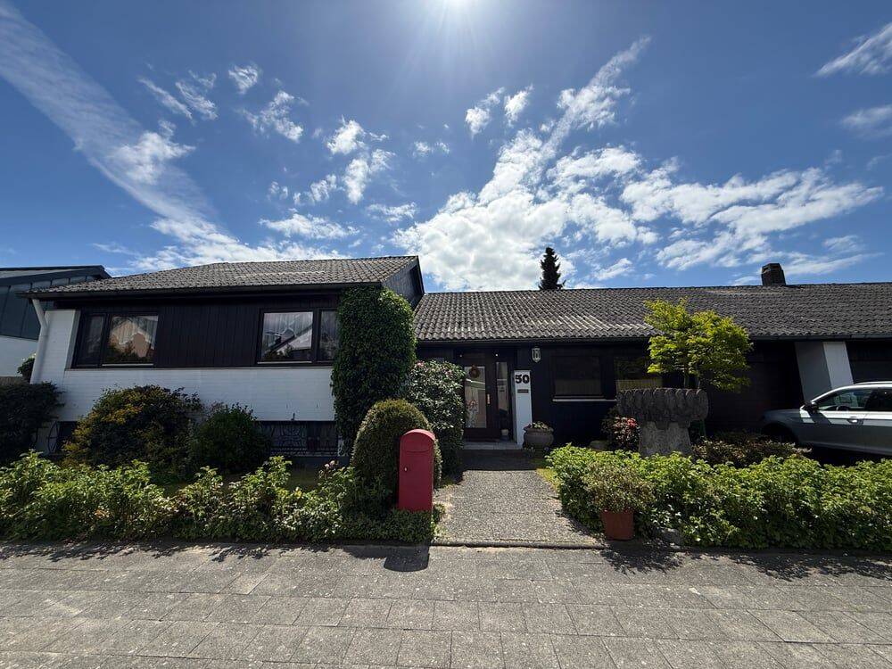 Gepflegter Bungalow mit Atelier,Traumgarten in Wolfsburg-Reislingen, 38446 Wolfsburg