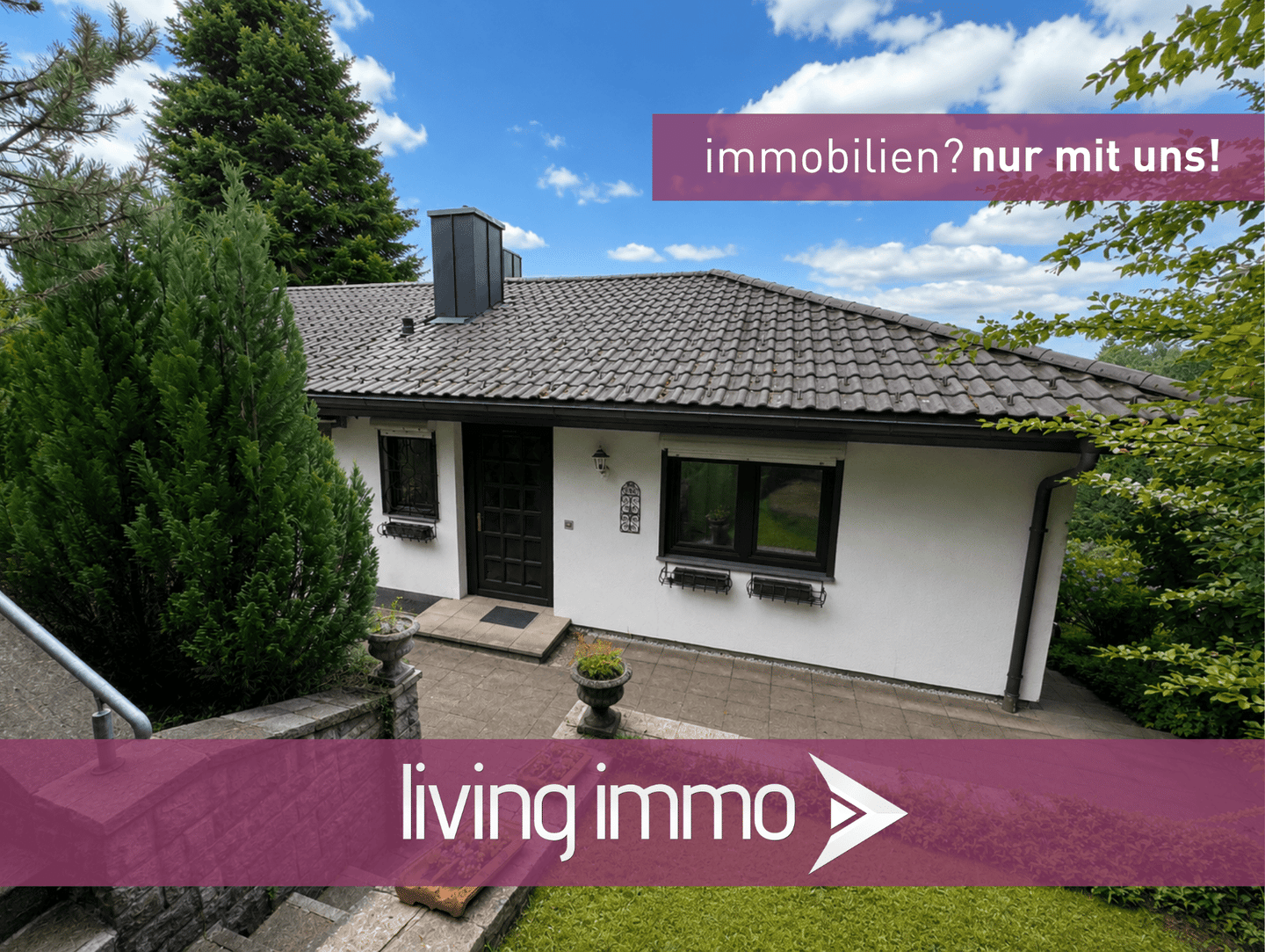 Wohnen im Grünen: Unterkellerter Bungalow mit weitläufigem Grundstück in Thyrnau bei Passau, 94136 Thyrnau