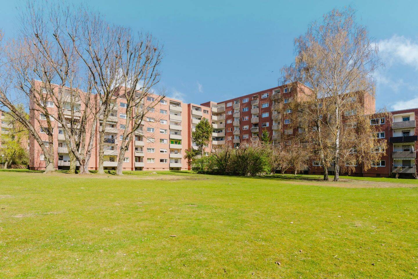 Sonne im Herzen der Weststadt: Helle 3 Zimmer Wohnung mit Süd-Loggia!, 38120 Braunschweig (Braunschweig Timmerlah Weststadt)