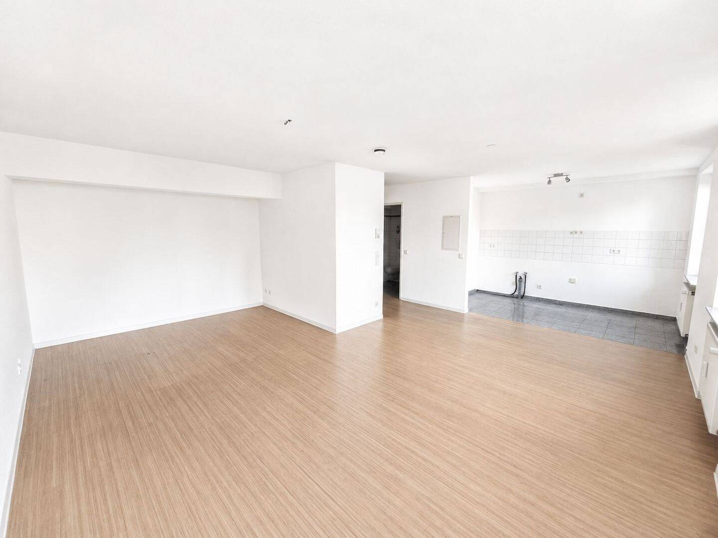 Schöne 1-Zimmerwohnung in der Stiftung Friedrichsheim, 60528 Frankfurt am Main (Niederrad Sachsenhausen Schwanheim)
