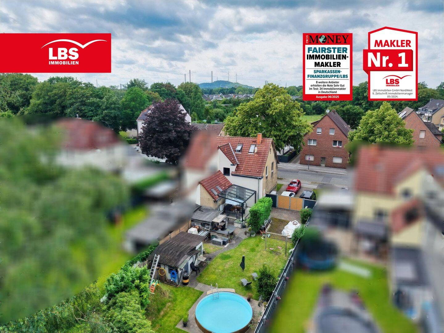 Liebevoll modernisierte Doppelhaushälfte mit großzügigem Garten und Pool, 45896 Gelsenkirchen (Hassel Scholven)