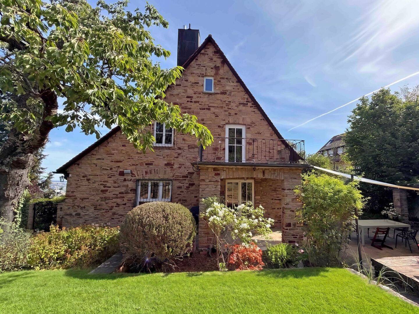 DEGERLOCH/HAIGST: Seltenes Einfamilienhaus in bester Aussichtslage, 70597 Stuttgart (Degerloch Hoffeld Kaltental Möhringen Sonnenberg)
