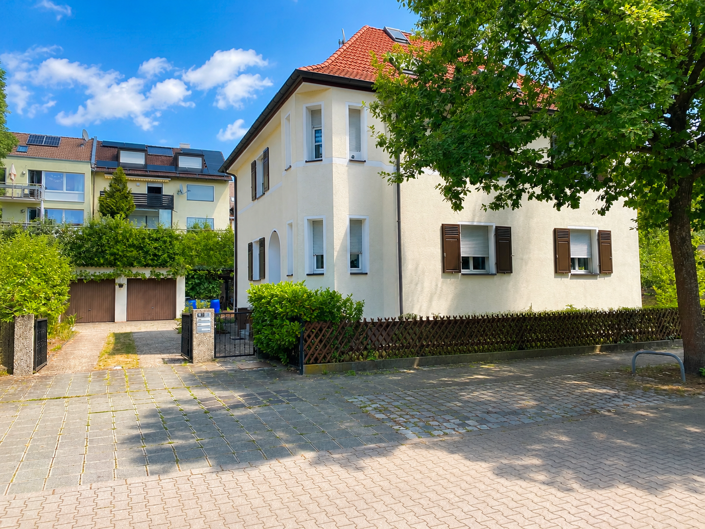 Stilvoll wohnen. Repräsentativ arbeiten. Generationen verbinden., 90449 Nürnberg (Gebersdorf Neuröthenbach Röthenbach bei Schweinau)