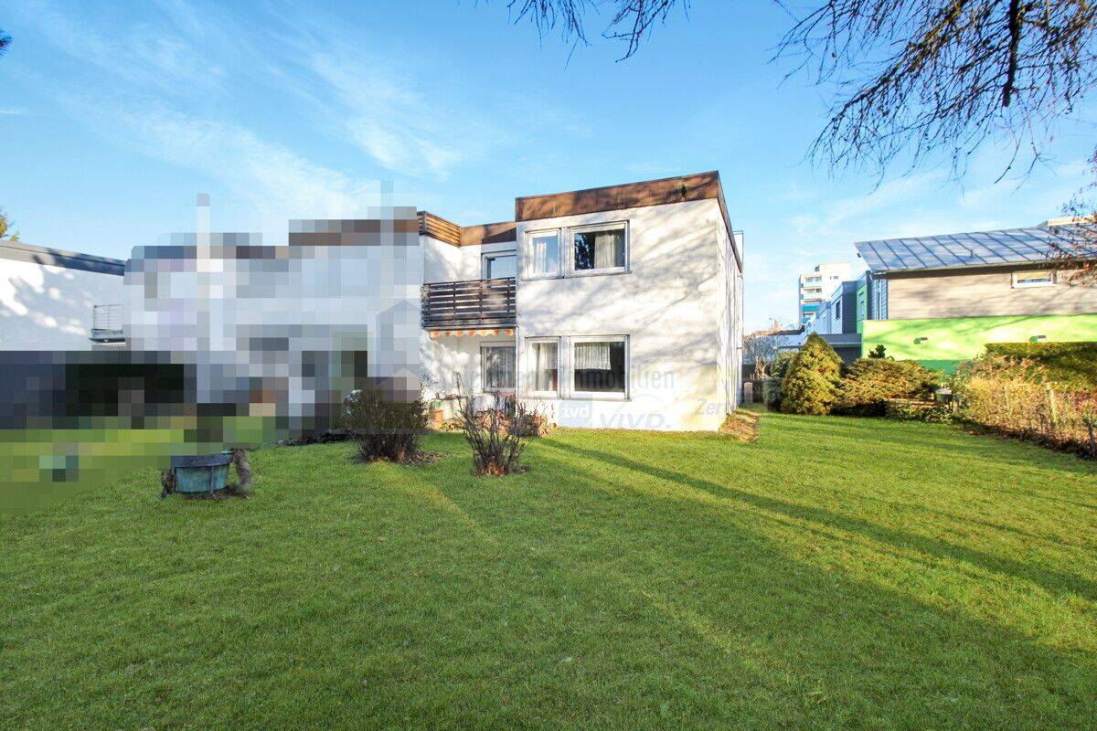 Familienfreundliches Einfamilienhaus mit Garten, sonniger Terrasse und Balkon in ruhiger Wohnlage von Bad Dürrheim, nahe Salinensee und Innenstadt!, 78073 Bad Dürrheim