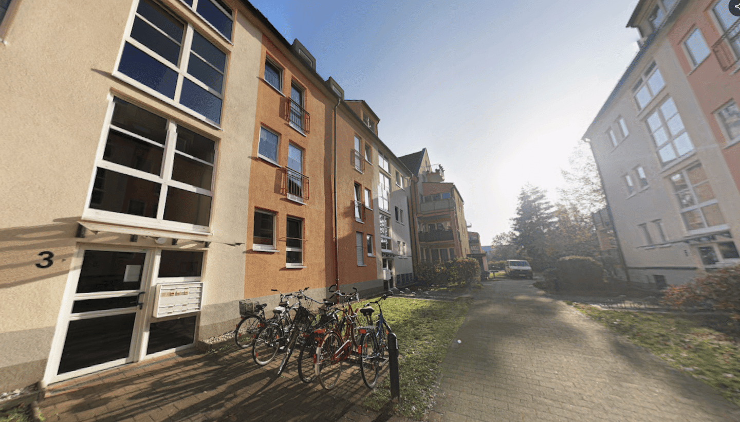 2-Zimmerwohnung mit Balkon und Tiefgaragenstellplatz in der Limburger Straße, direkt an der Entenbrücke, 4229 Leipzig (Kleinzschocher Plagwitz Schleußig)