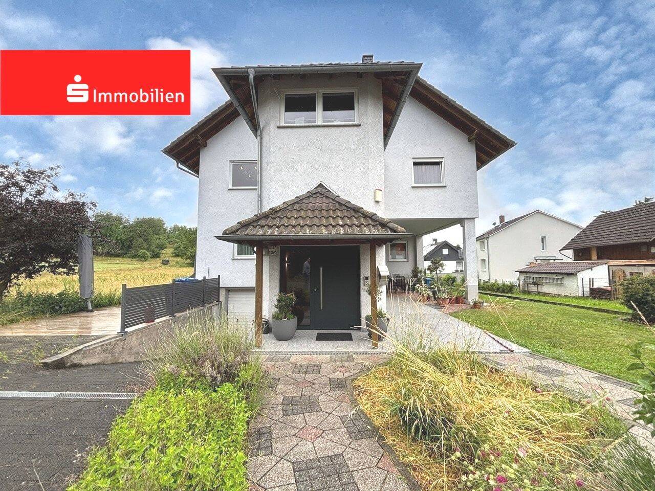 Große-und naturnahe 6-Zimmer Maisonette Wohnung in Feldrandlage von Raibach, 64823 Groß-Umstadt
