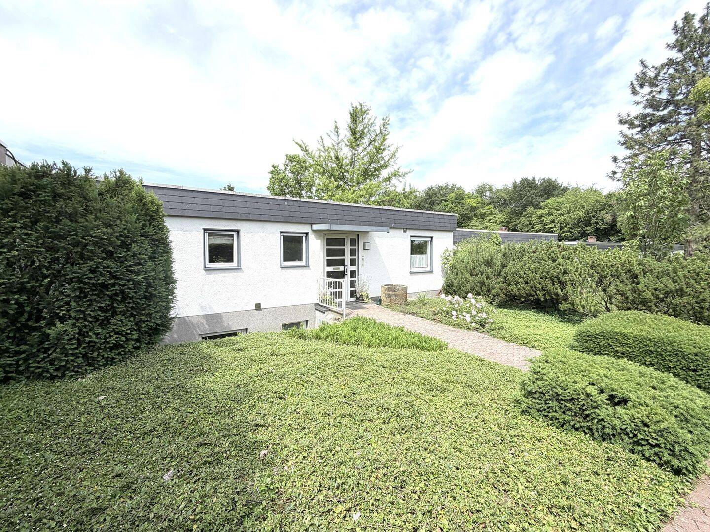 Modernisierter Bungalow in ruhiger Wohnlage von Mainz-Lerchenberg, 55127 Mainz (Drais Lerchenberg Marienborn)