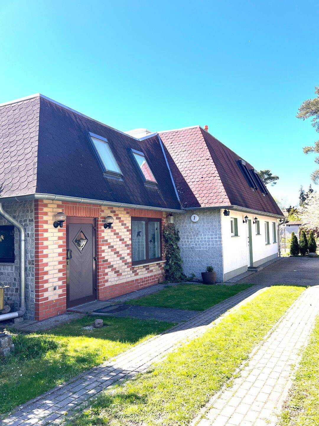 Platz für Generationen – großzügiges Familienhaus mit Einliegerbereich und Garten, 15345 Altlandsberg
