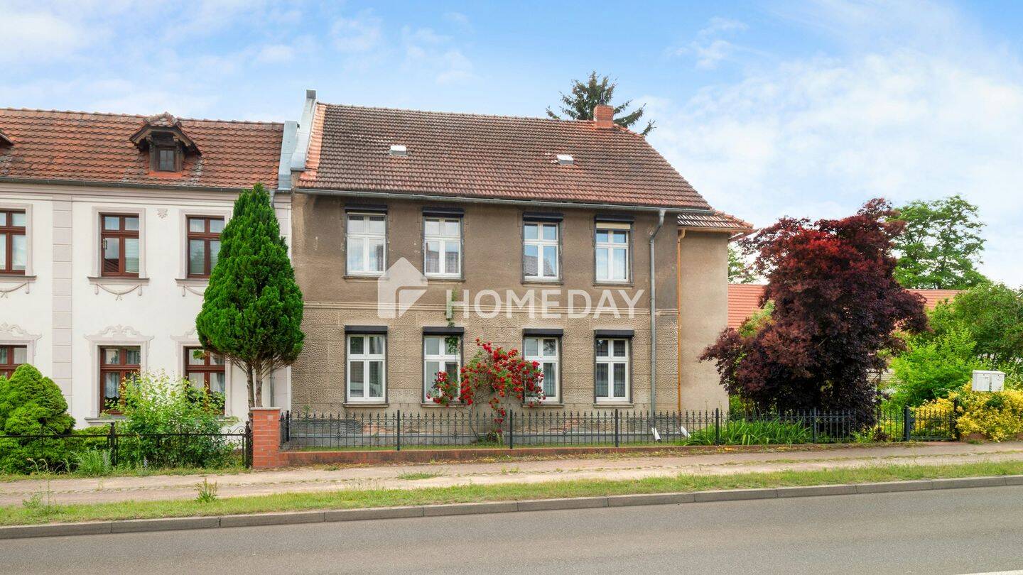 Mehrgenerationenhaus oder Zweifamilienhaus – vielseitig nutzbar und sofort verfügbar, 16230 Britz