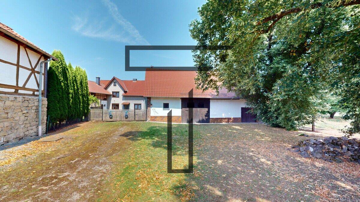 Ehemaliger Resthof mit Einfamilienhaus und großzügiger Scheune in 99755 Hohenstein OT Limlingerode, 99755 Hohenstein