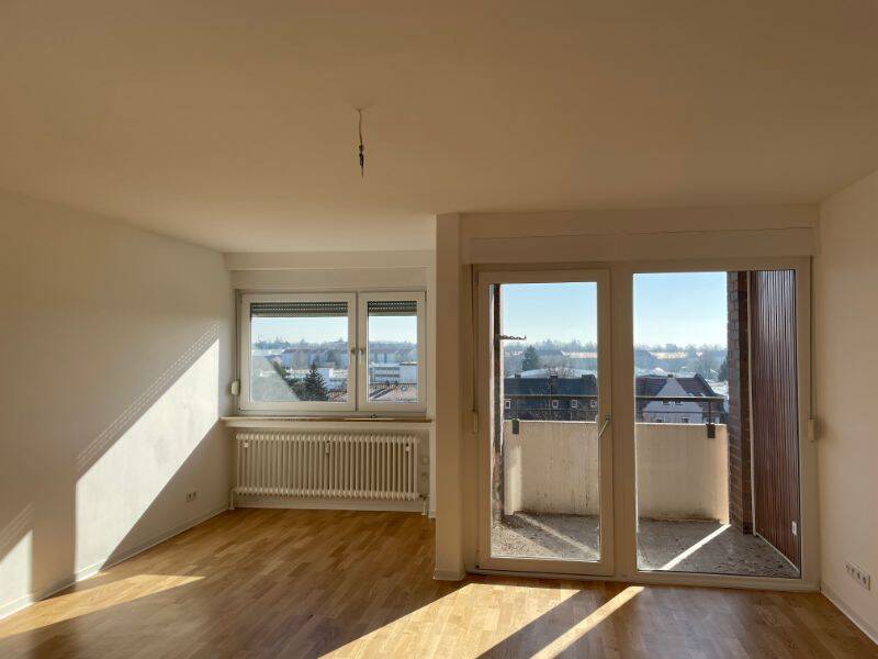 Schöne 3 Zimmer-Wohnung mit Loggia, 90411 Nürnberg
