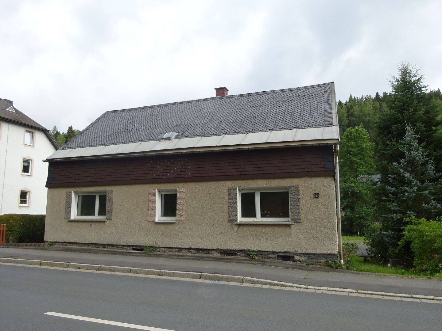 Für Pendler, für Handwerker, mit einem praktischen Hintergrund, 8248 Klingenthal