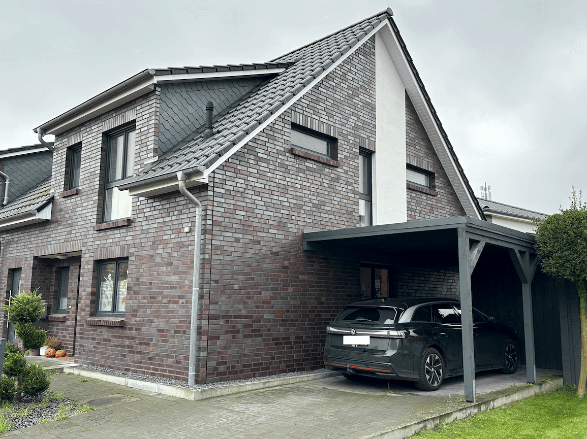 Moderne Doppelhaushälfte in Burgdorf bei Hannover, 31303 Burgdorf