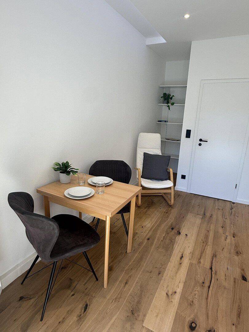 Newly renovated apartment with balcony, full equipment & community lounge (WG / Shared flat), 90459 Nürnberg