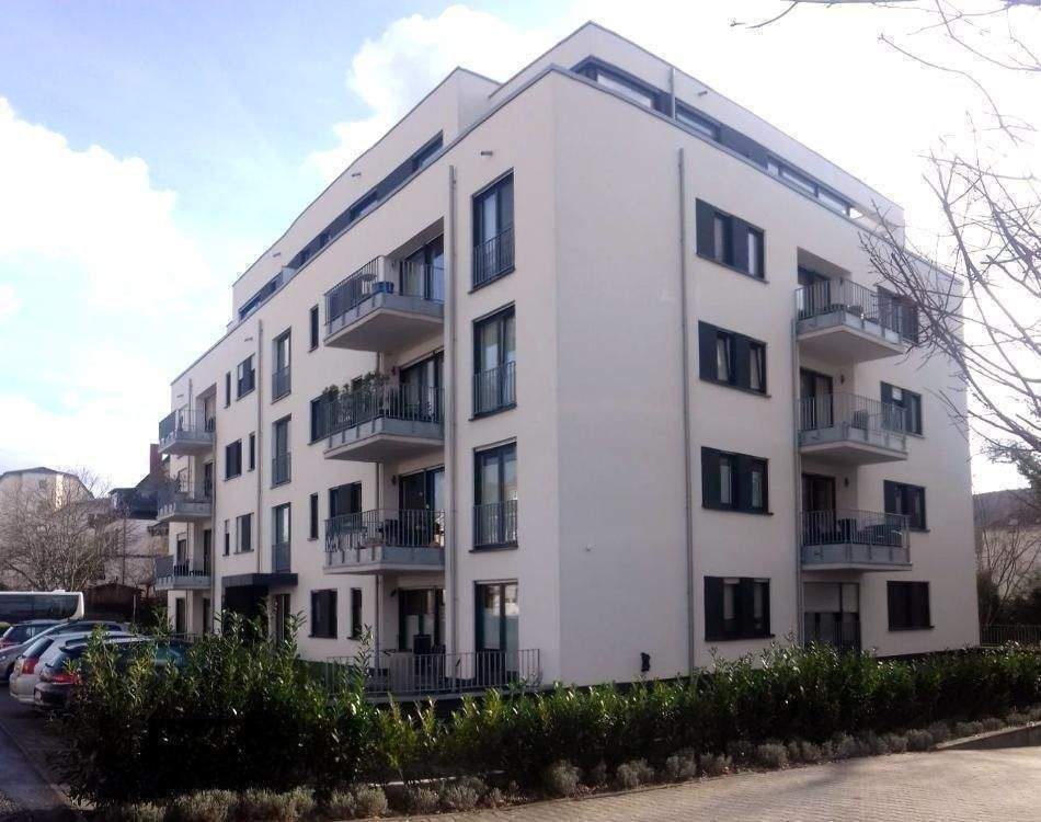 Hochwertig ausgestattete 3-Zi. Wohnung mit Terrasse und Gartenanteil im EG, 53474 Bad Neuenahr-Ahrweiler