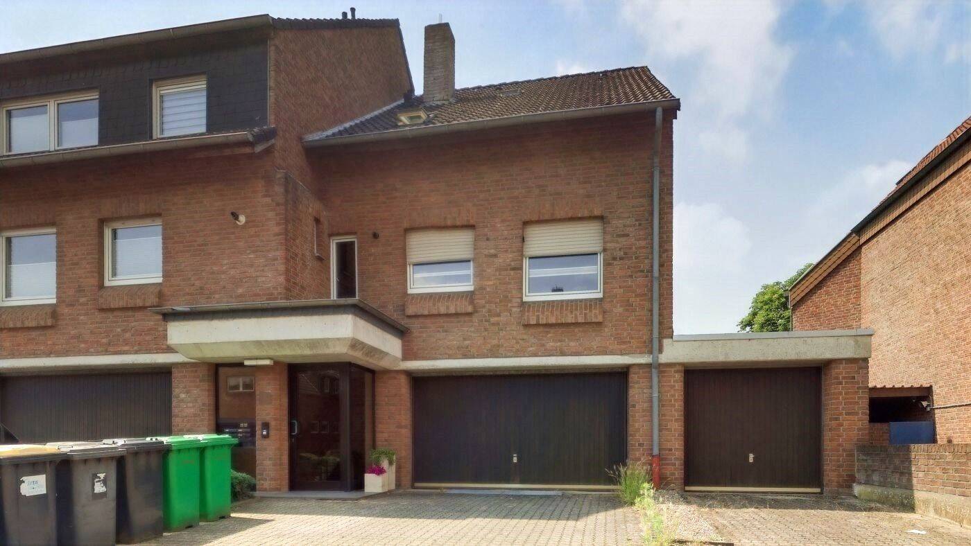 Attraktives Erdgeschoss-Appartement/Küche/Bad mit 48qm in Emmerich mit eigener Garage und Stellplatz, 46446 Emmerich am Rhein