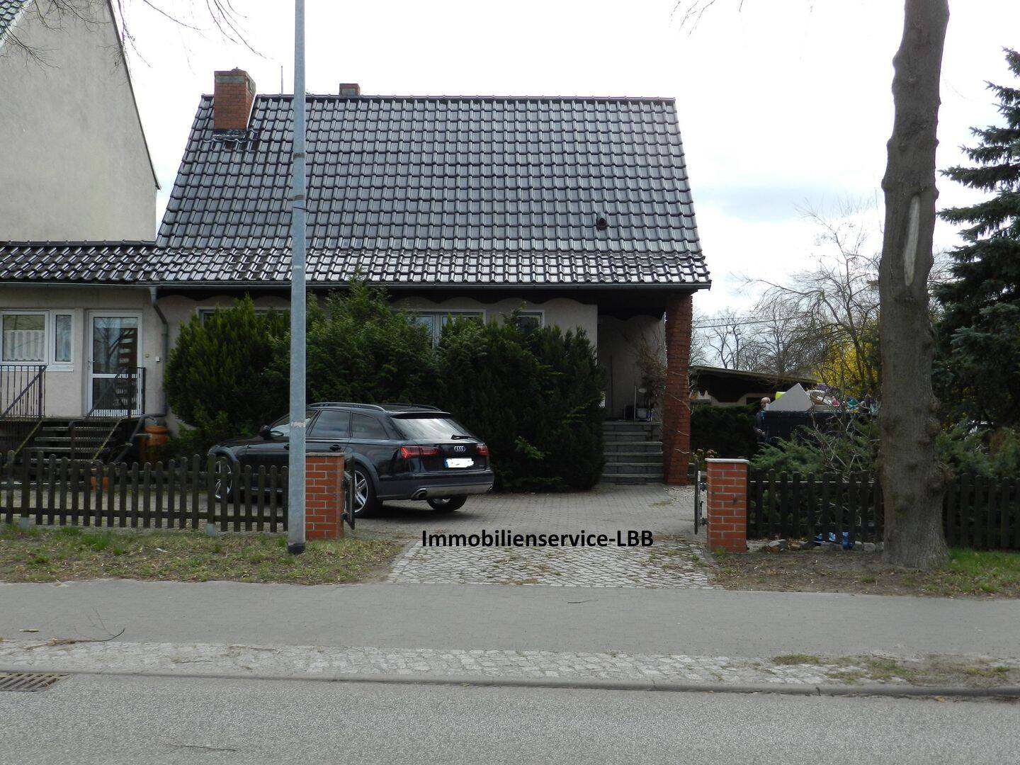 image-72510504