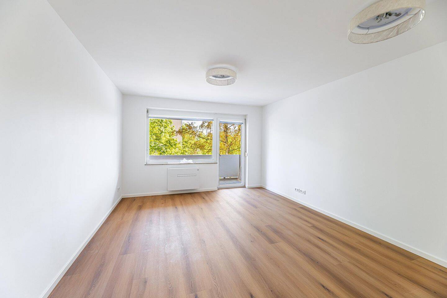 Modernisierte, frisch kernsanierte 2-Zimmer-Eigentumswohnung | 61 m² | Südbalkon, 90449 Nürnberg (Gebersdorf Neuröthenbach Röthenbach bei Schweinau)